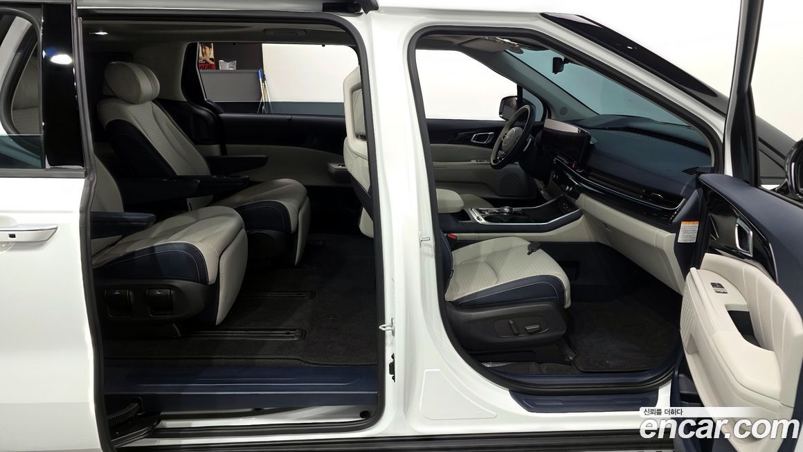 Kia Canival 2024