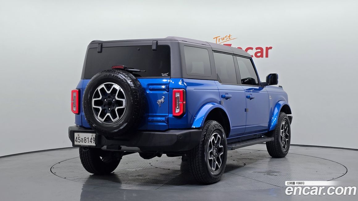 Ford Bronco 2024