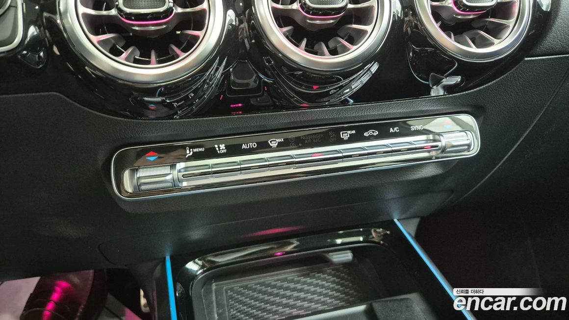 Mercedes-Benz GLA-Class 2026