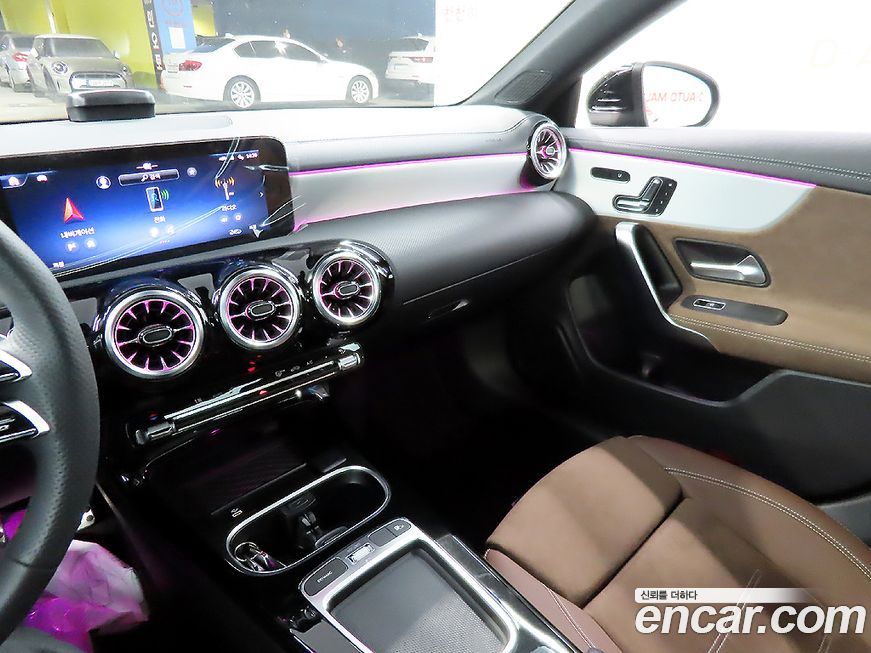Mercedes-Benz CLA-Class 2025