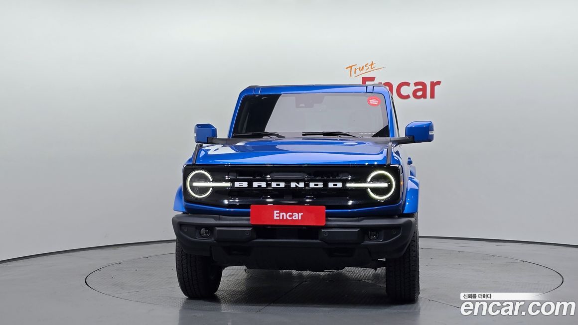 Ford Bronco 2024