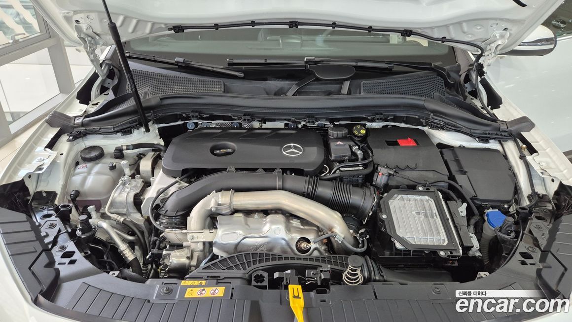 Mercedes-Benz GLA-Class 2026