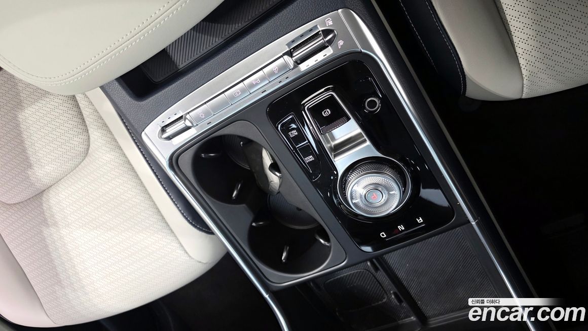 Kia Canival 2024