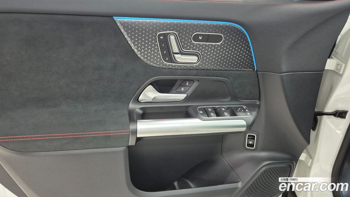 Mercedes-Benz GLA-Class 2026