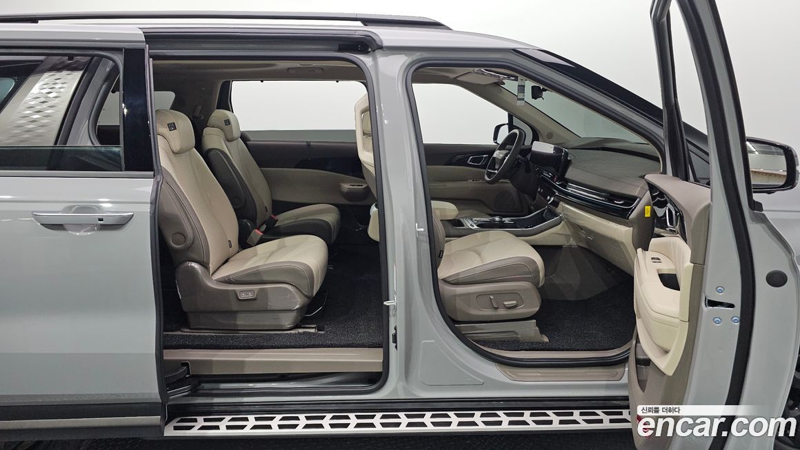 Kia Canival 2025