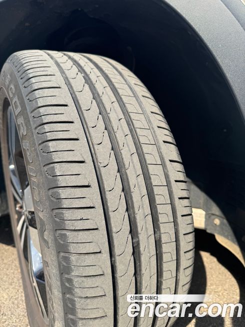 Mercedes-Benz GLB-Class 2021