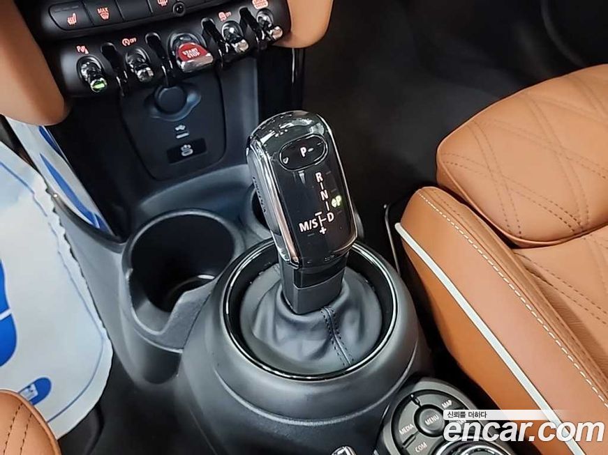 Mini Cooper Convertible 2024