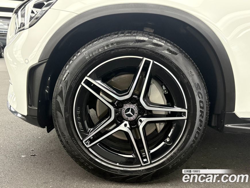 Mercedes-Benz GLC-Class 2022