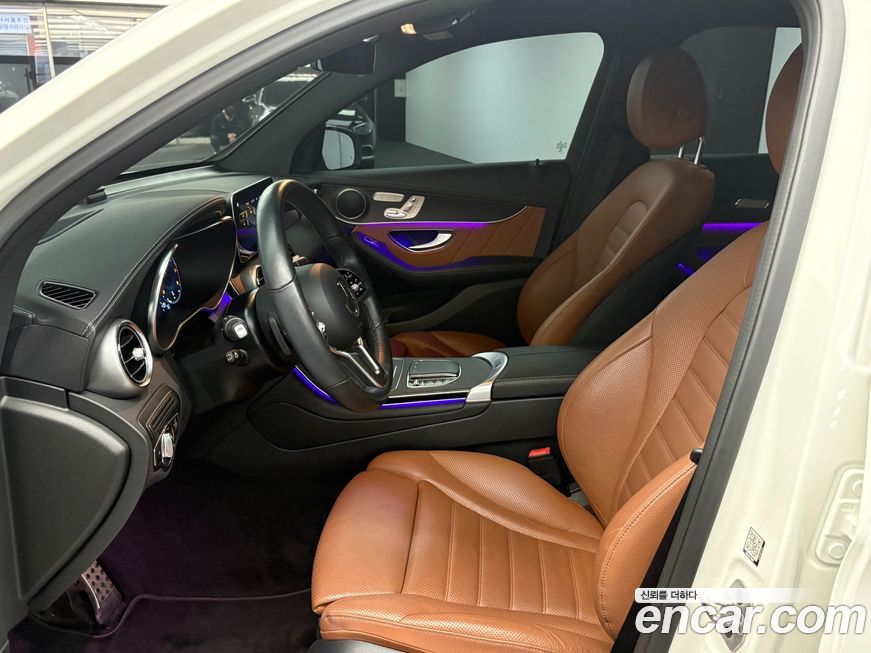 Mercedes-Benz GLC-Class 2022