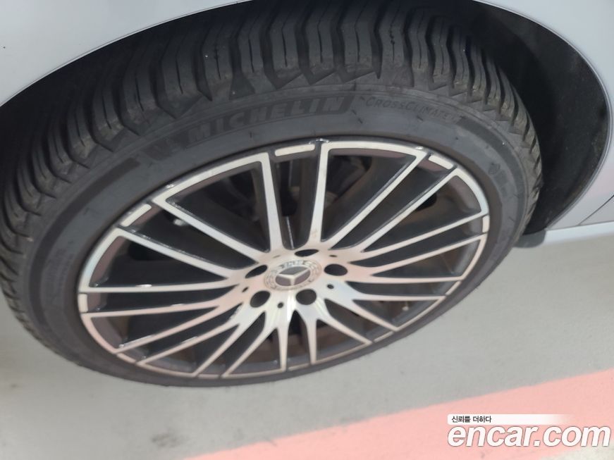 Mercedes-Benz C-Class 2022