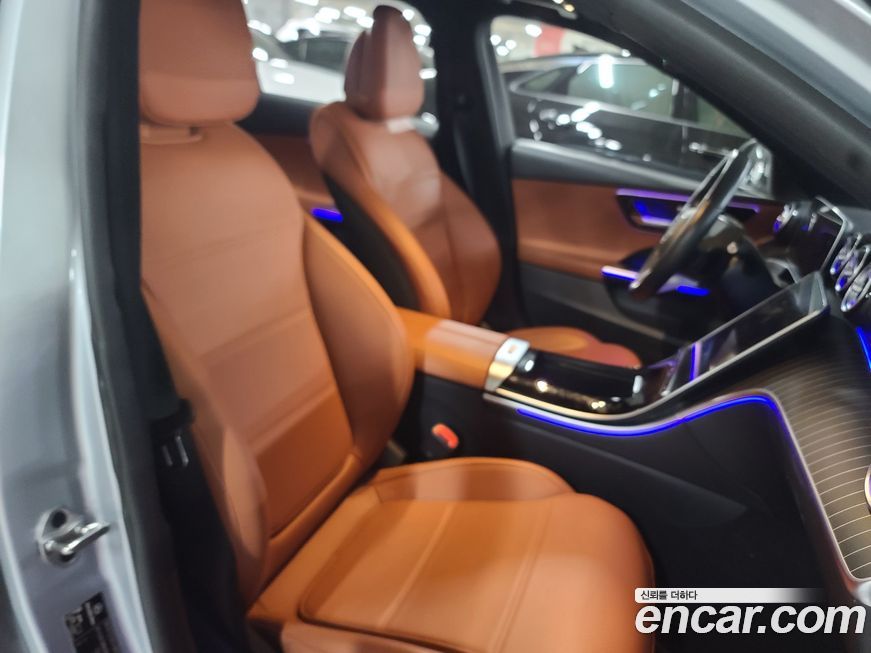 Mercedes-Benz C-Class 2022