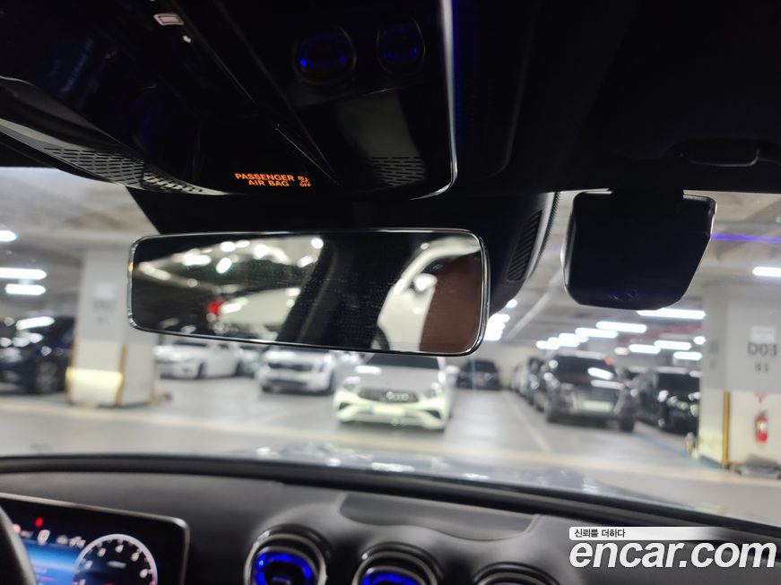 Mercedes-Benz C-Class 2022
