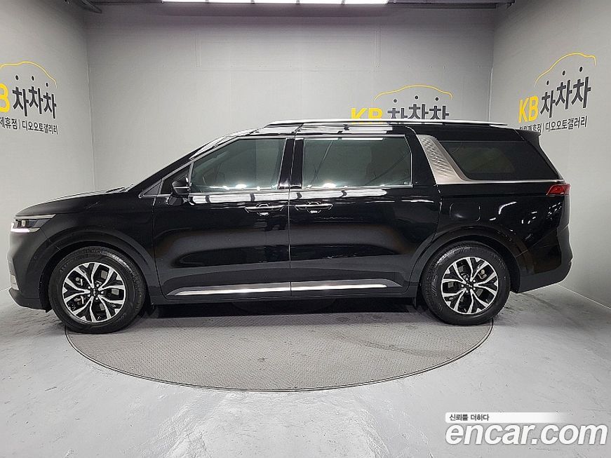 Kia Canival 2023