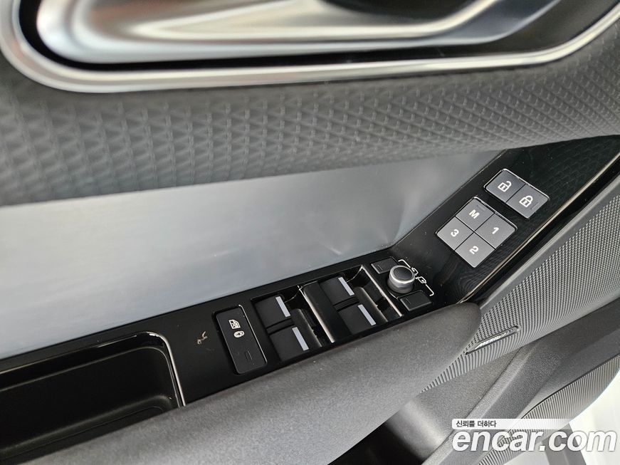 Land Rover Range Rover Velar 2023