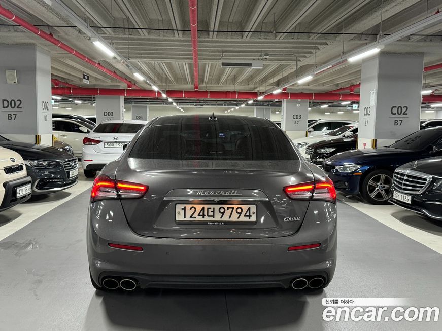 Maserati Ghibli 2020