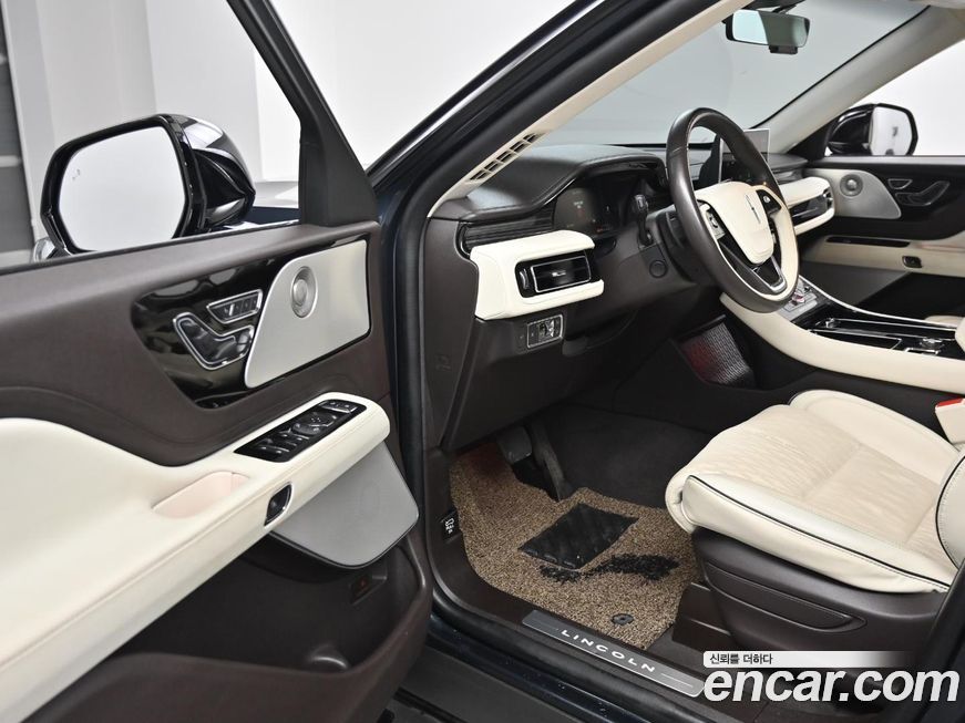 Lincoln Aviator 2023