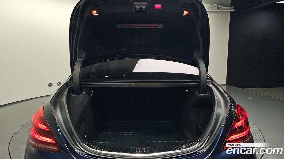 Mercedes-Benz S-Class 2018