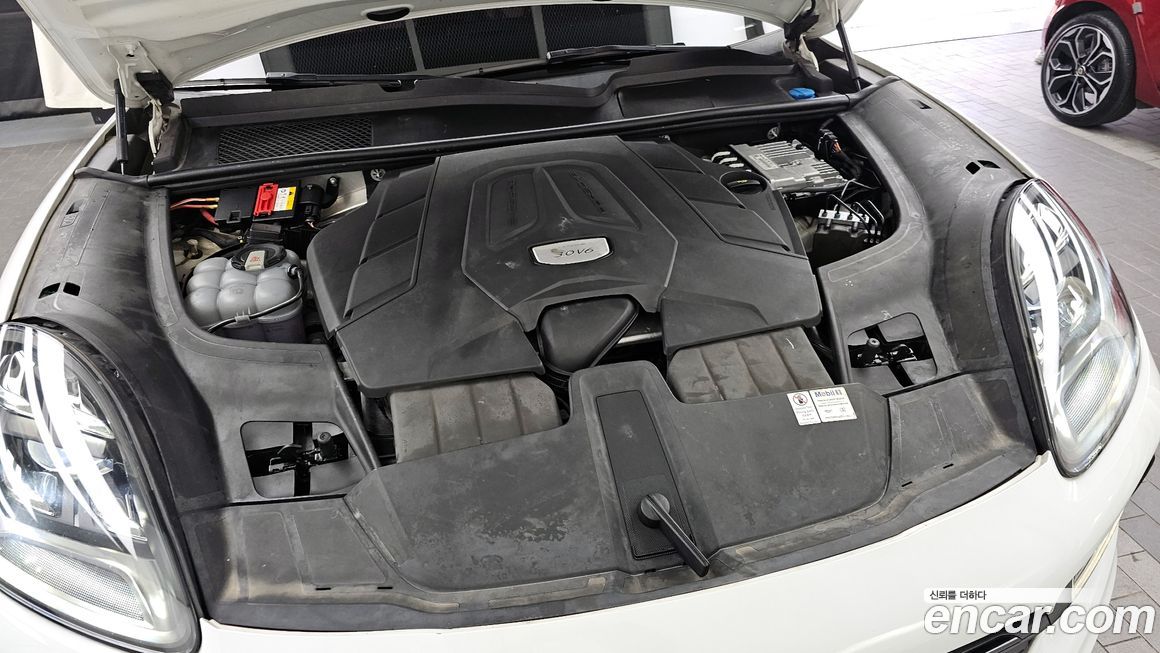 Porsche Cayenne 2020