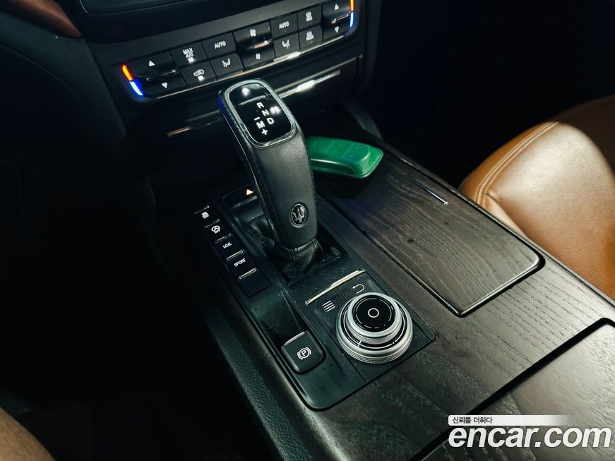 Maserati Ghibli 2020