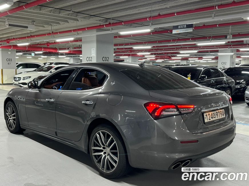 Maserati Ghibli 2020