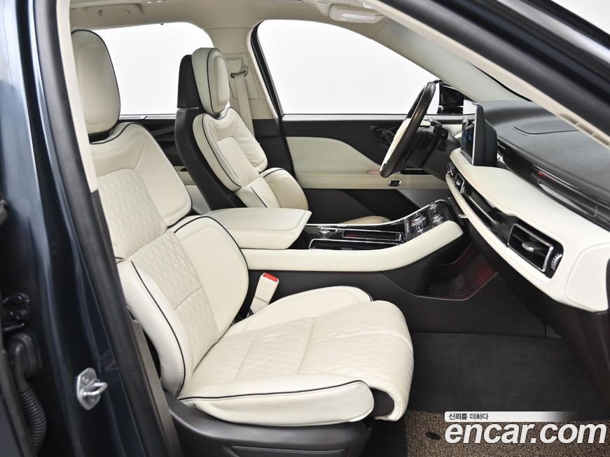 Lincoln Aviator 2023