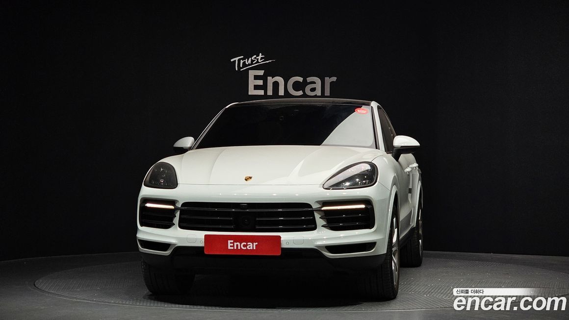 Porsche Cayenne 2021