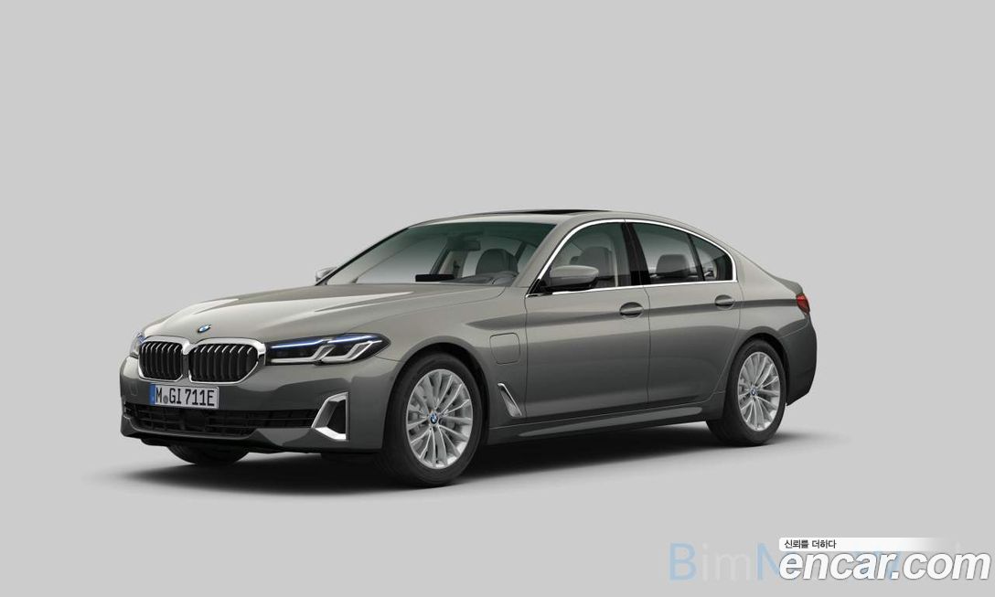 BMW 5-Series 2021