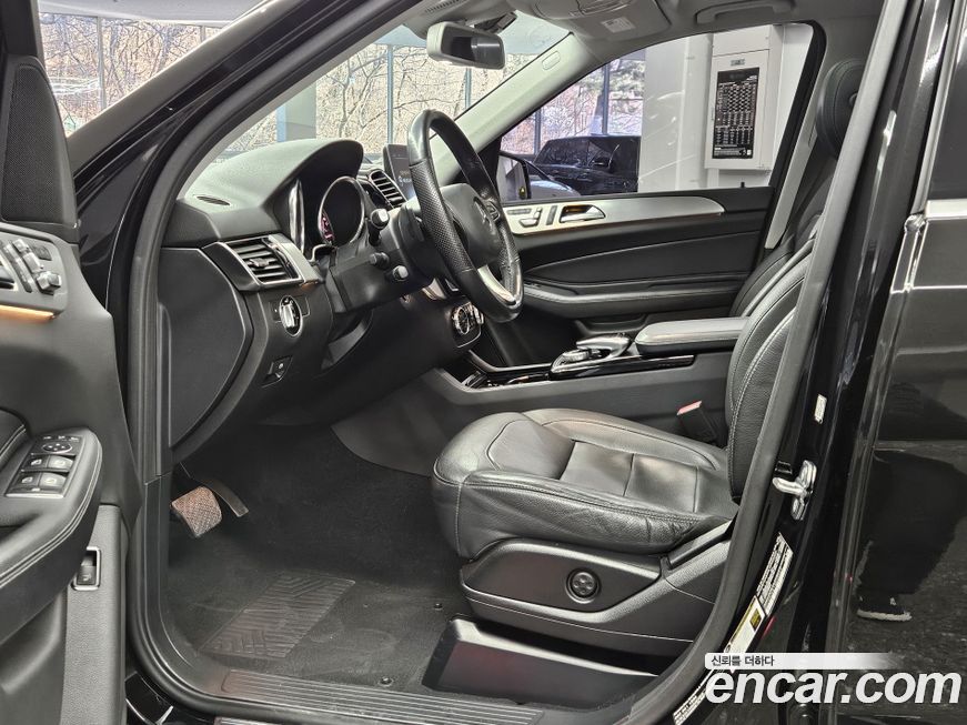 Mercedes-Benz GLE-Class 2018