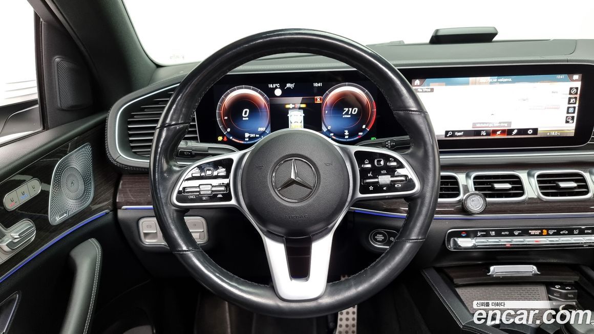 Mercedes-Benz GLE-Class 2021