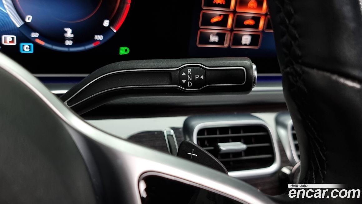 Mercedes-Benz GLE-Class 2021