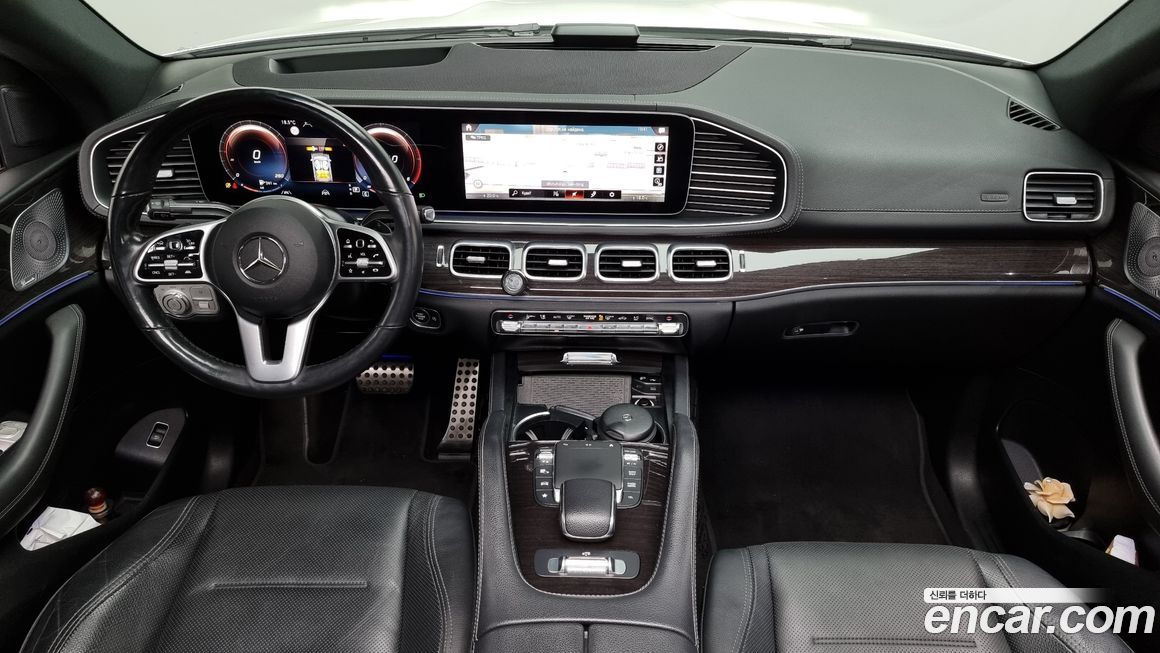 Mercedes-Benz GLE-Class 2021