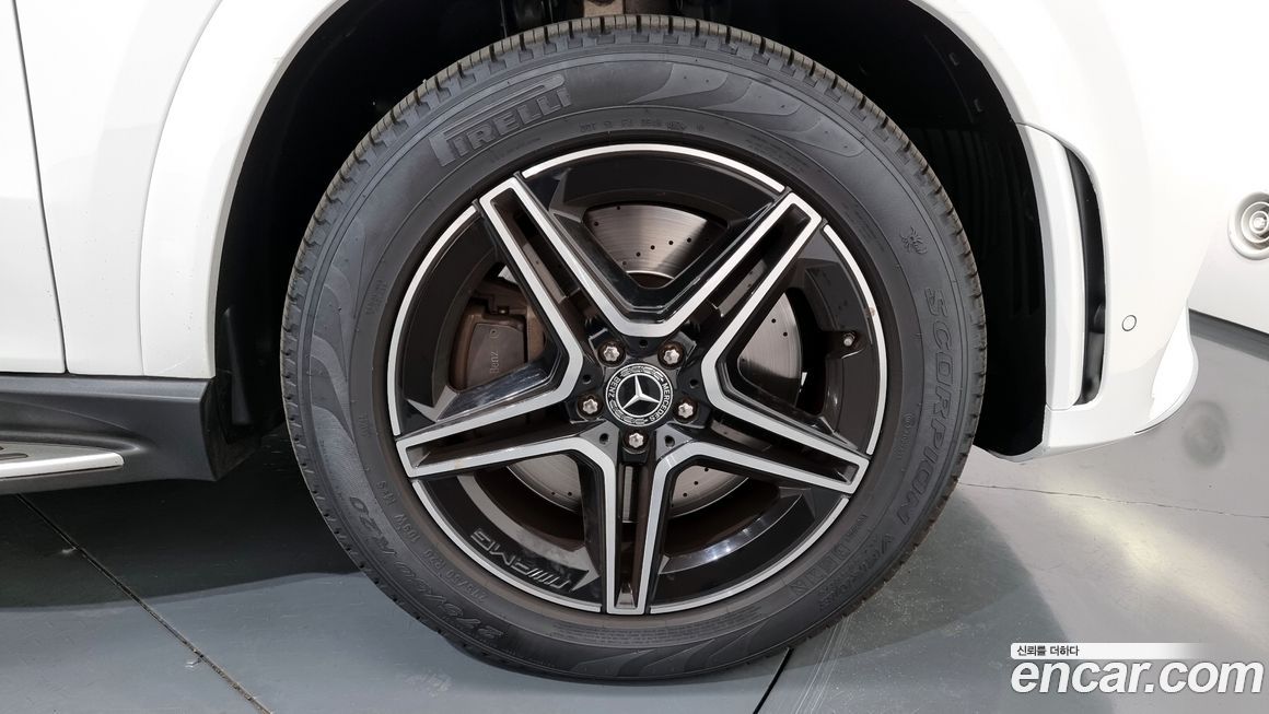 Mercedes-Benz GLE-Class 2021