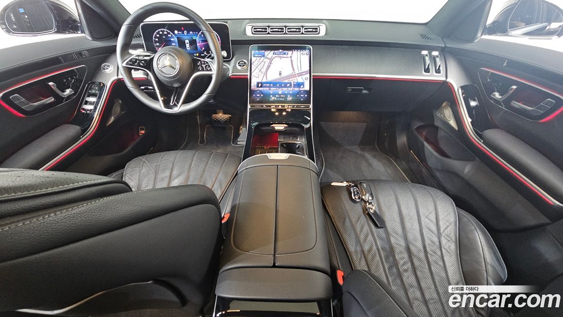 Mercedes-Benz S-Class 2021