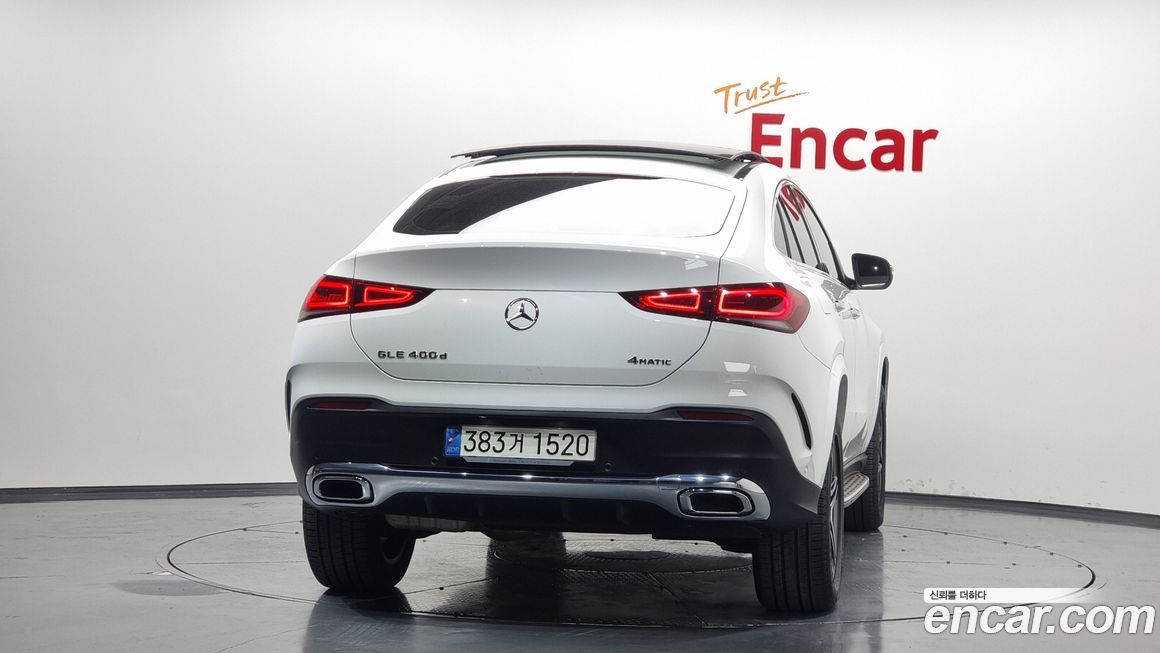 Mercedes-Benz GLE-Class 2021