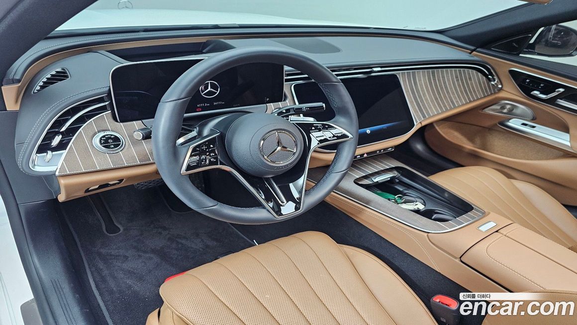 Mercedes-Benz E-Class 2025