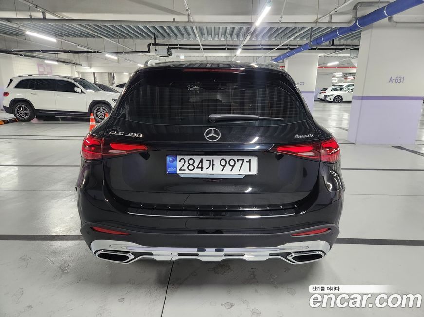 Mercedes-Benz GLC-Class 2025