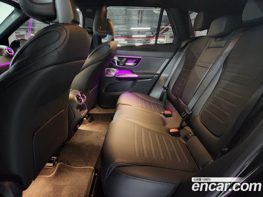 Mercedes-Benz GLC-Class 2025