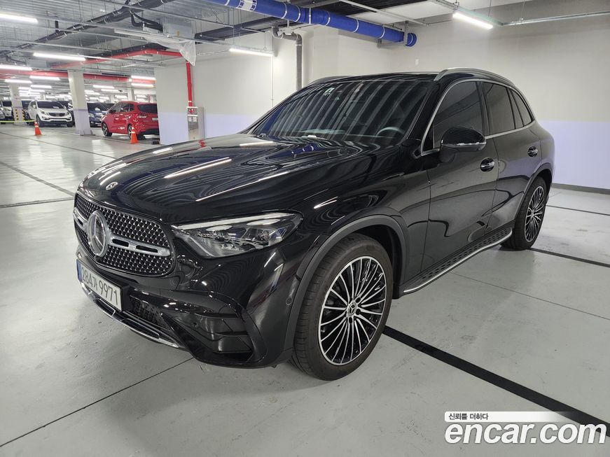 Mercedes-Benz GLC-Class 2025