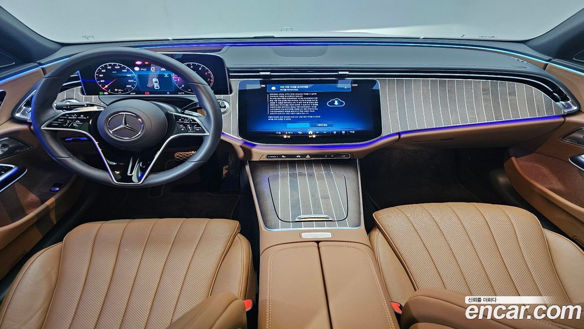 Mercedes-Benz E-Class 2025