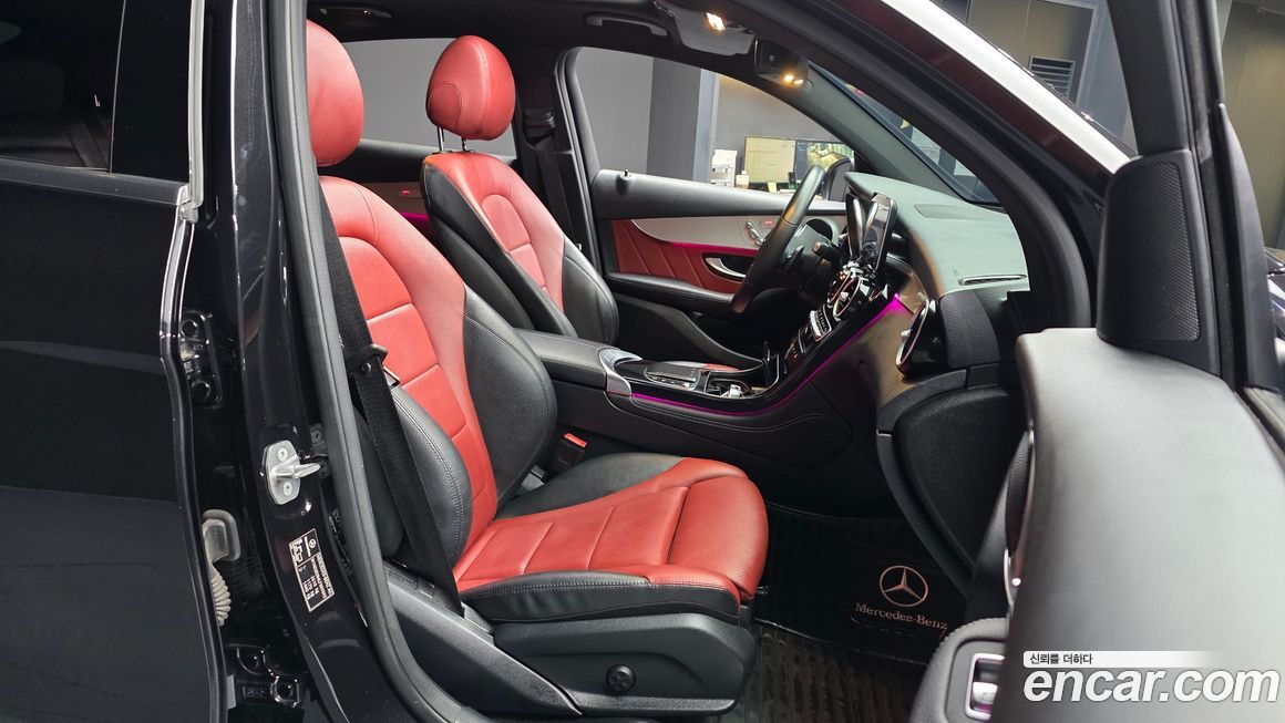 Mercedes-Benz GLC-Class 2020