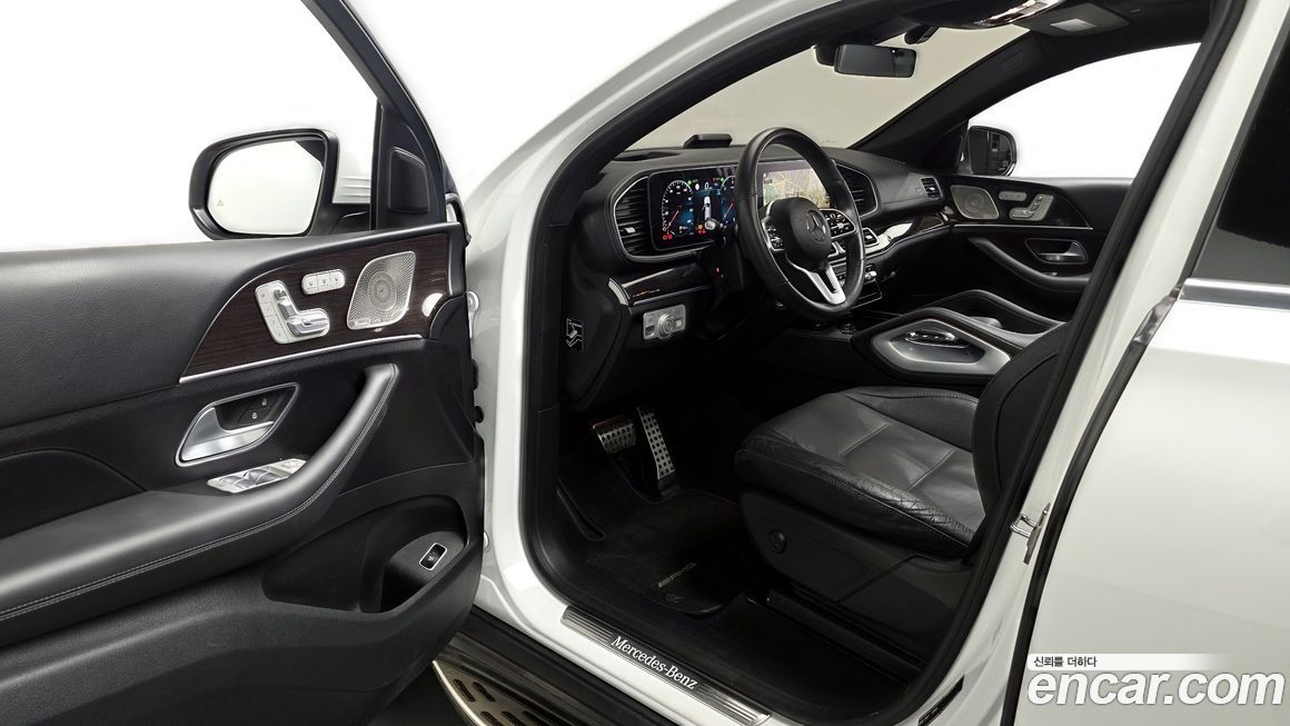 Mercedes-Benz GLE-Class 2023