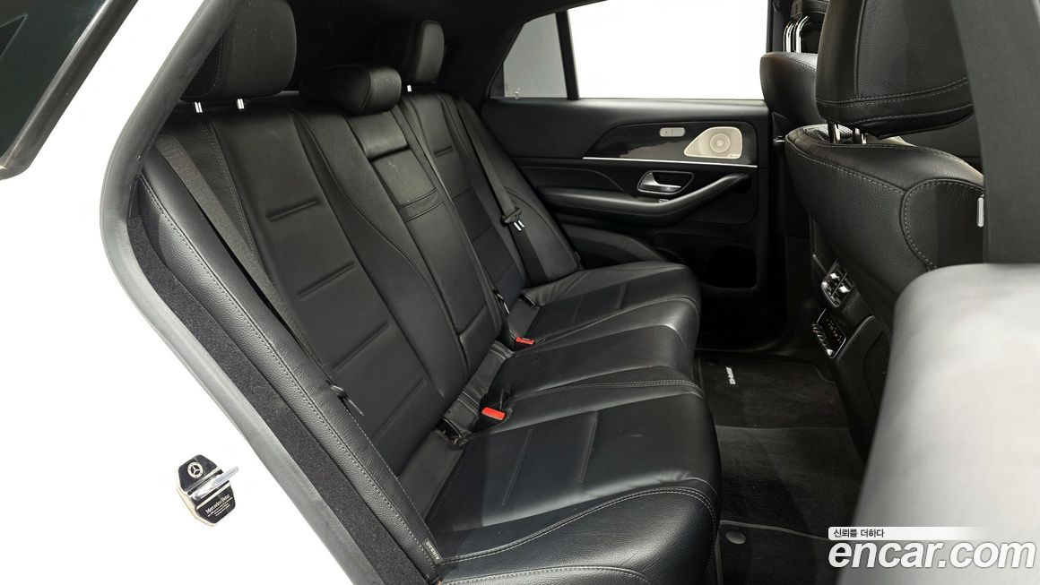 Mercedes-Benz GLE-Class 2023