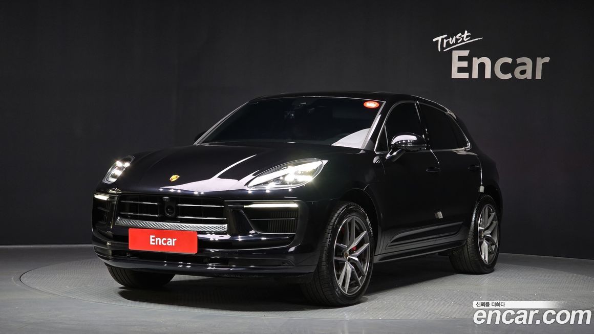 Porsche Macan 2023