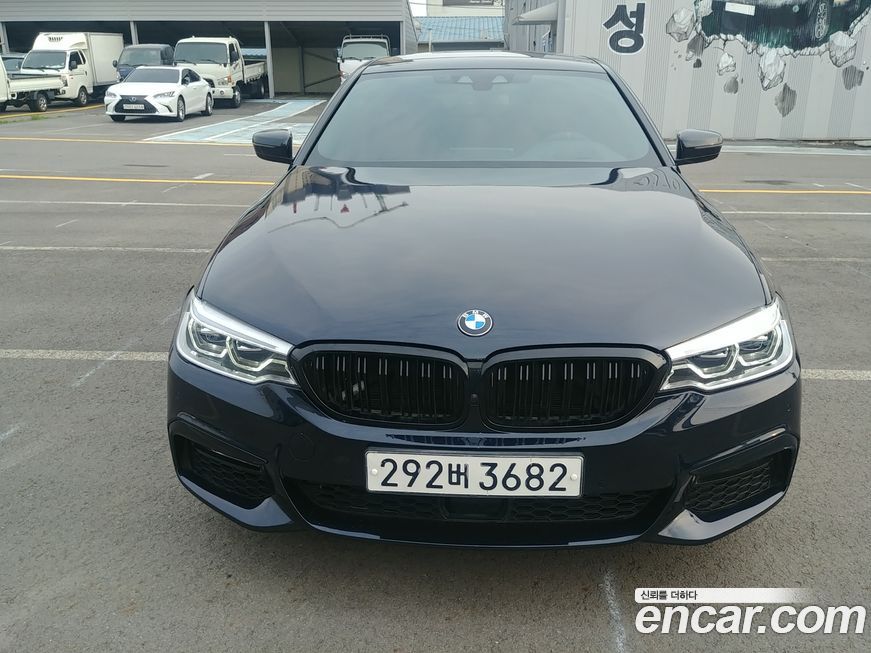 BMW 5-Series 2019