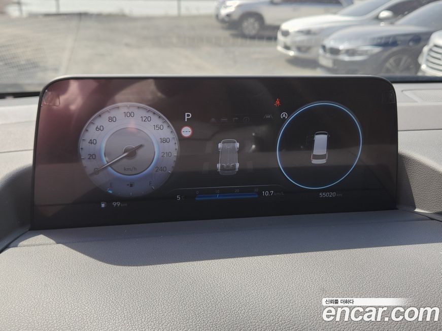 Hyundai Staria 2024