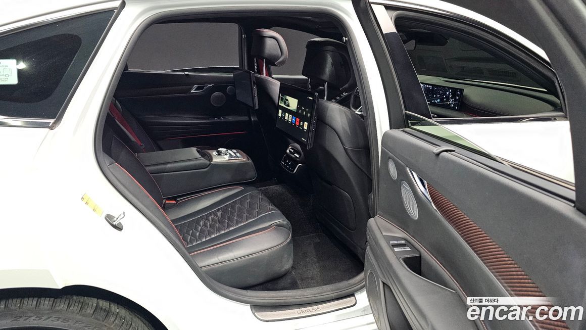 Genesis G80 2025