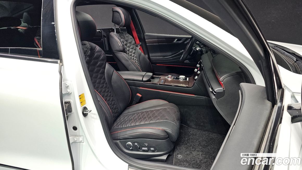 Genesis G80 2025