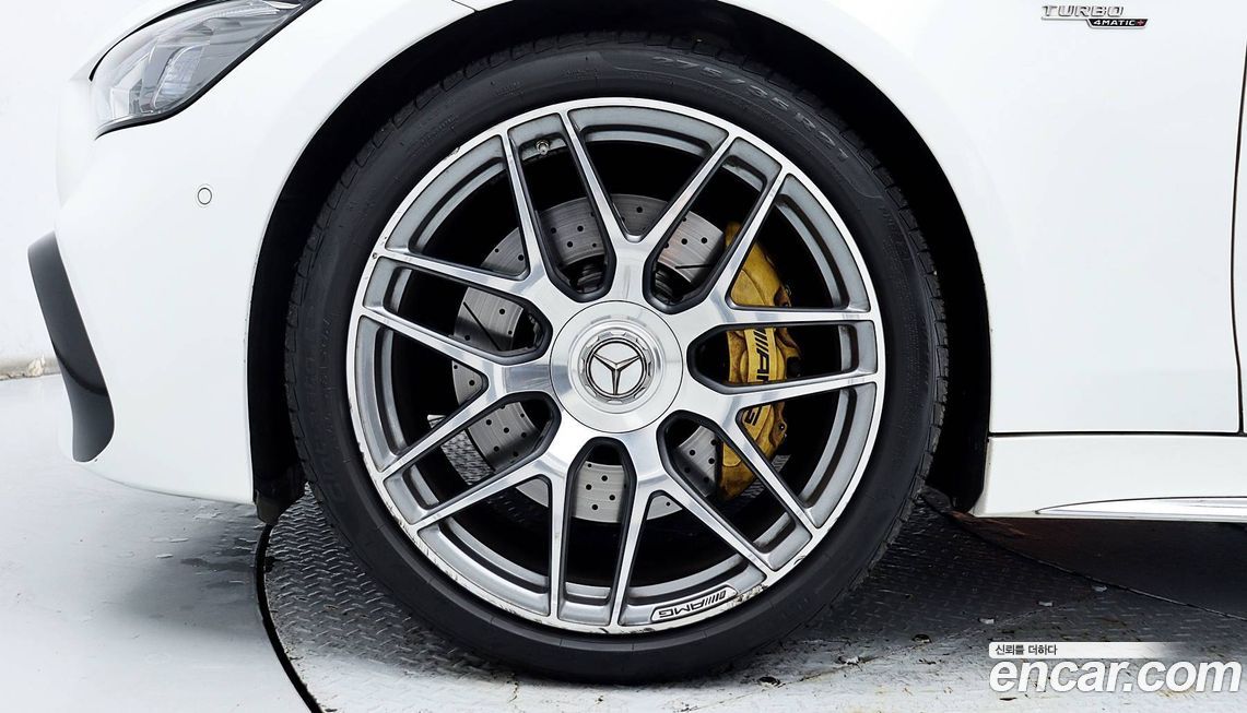 Mercedes-Benz AMG GT 2023