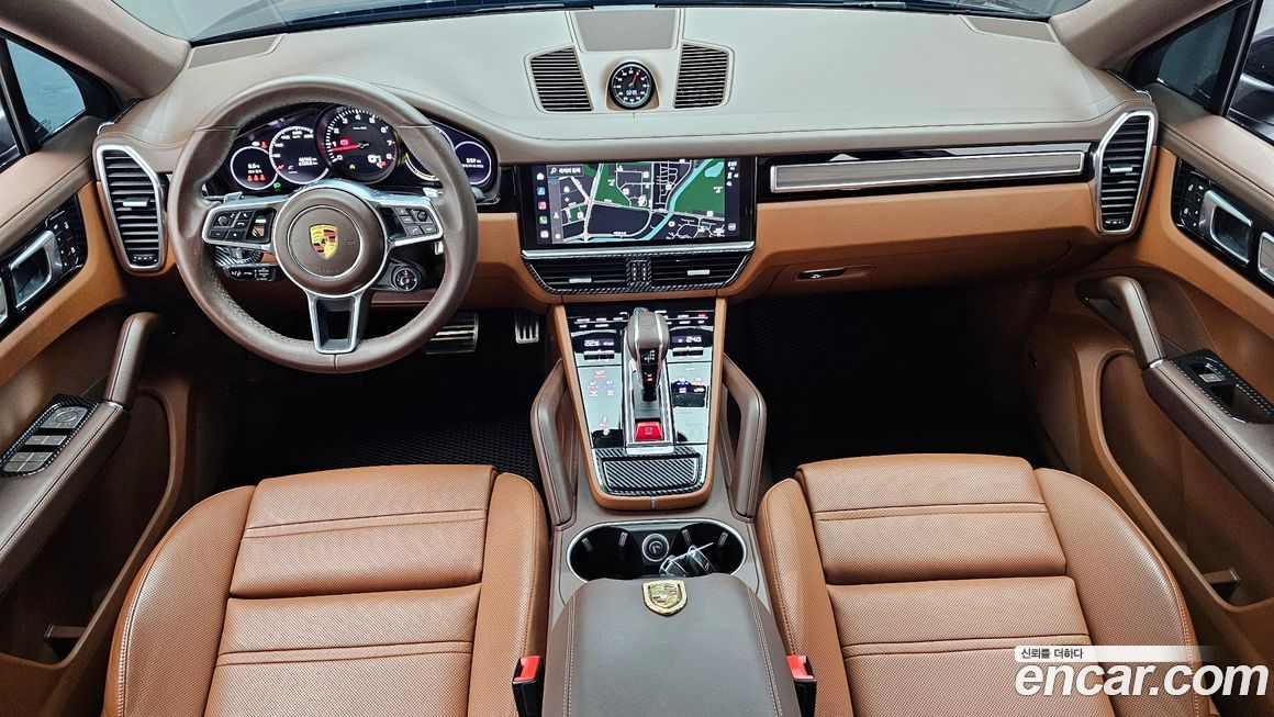 Porsche Cayenne 2022