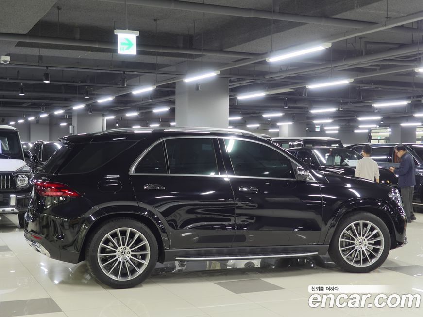 Mercedes-Benz GLE-Class 2024